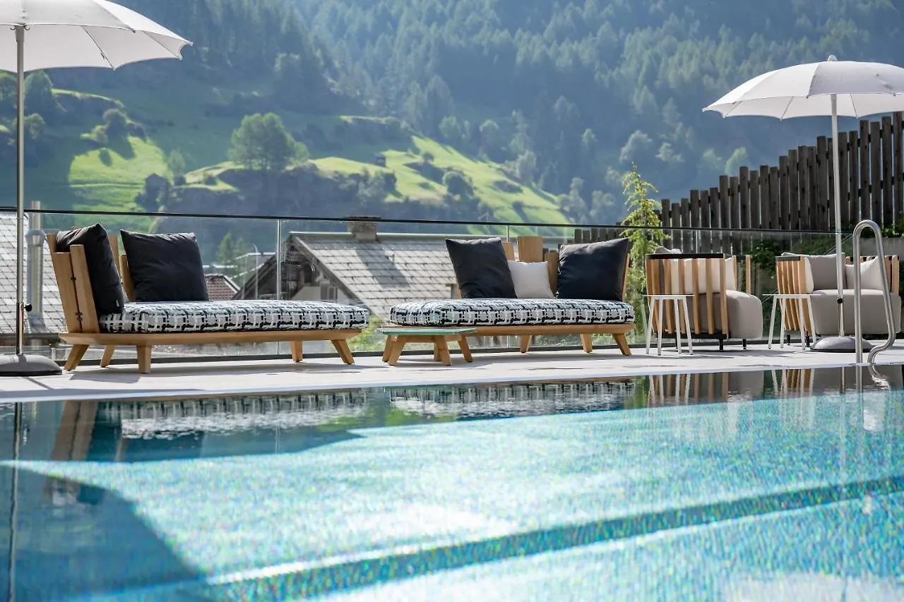 Bergland Design- Und Wellnesshotel Sölden Hotel