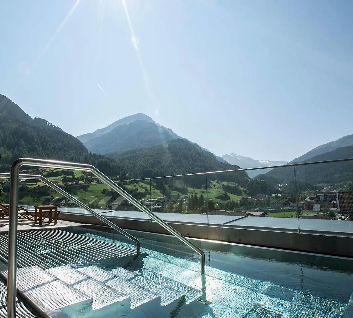 Bergland Design- Und Wellnesshotel Sölden 5*,  Autriche